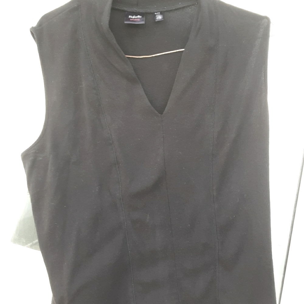 Rafaella 38 top sleeveless